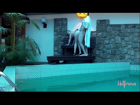 ❤️ Boss invita a cameriera à a piscina, ma ùn pudia resiste à un caldu ️❌ Pornu di qualità à noi % co.xxxnd.ru% ❤